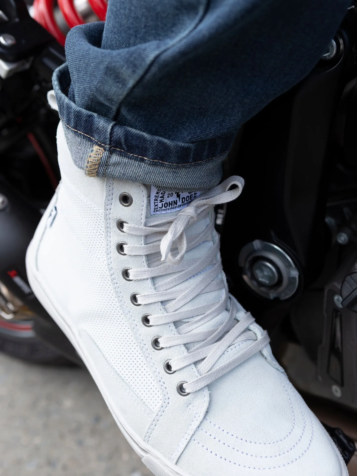 John Doe Neo Riding Shoes - White