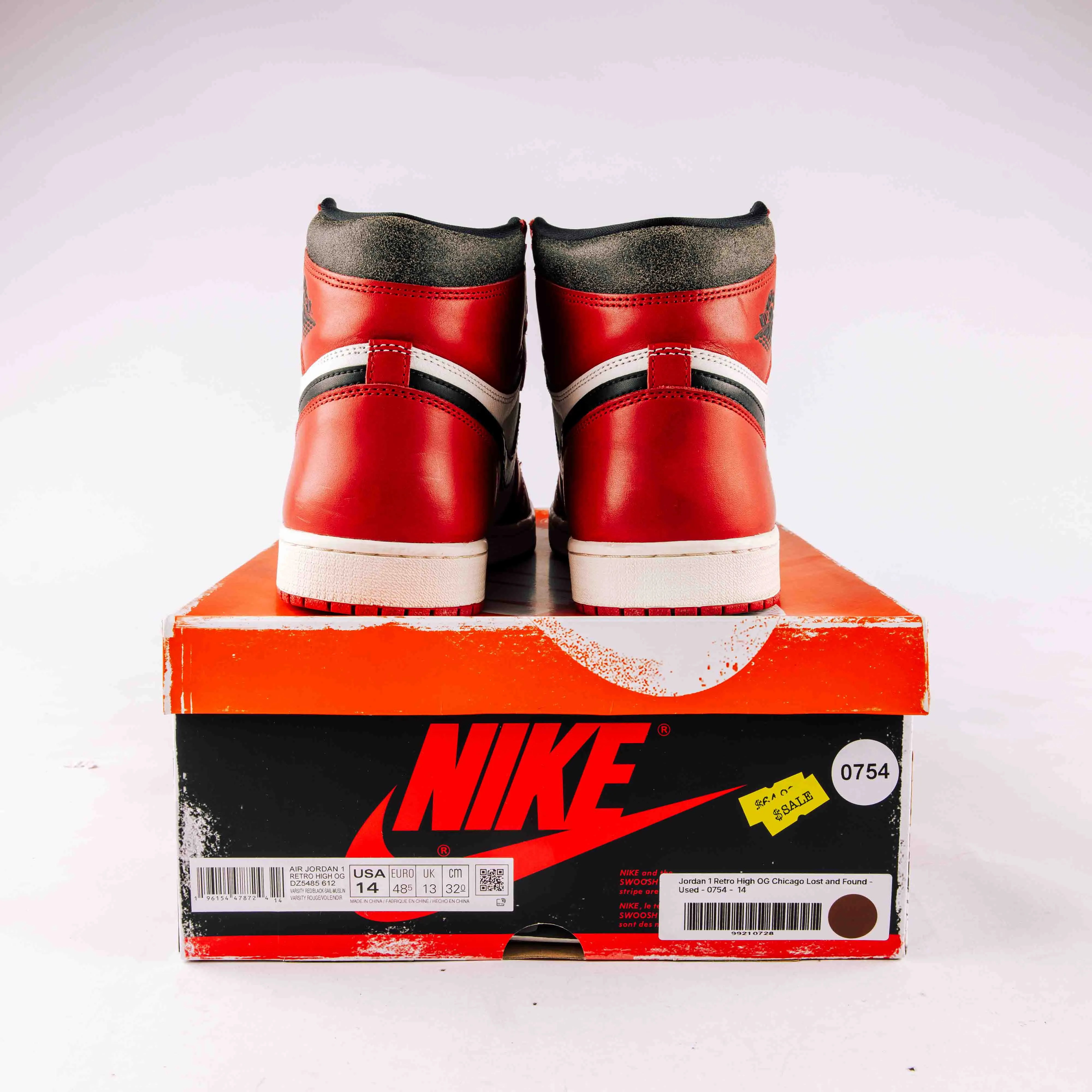 Jordan 1 Retro High OG Chicago Lost and Found - Used - 0754