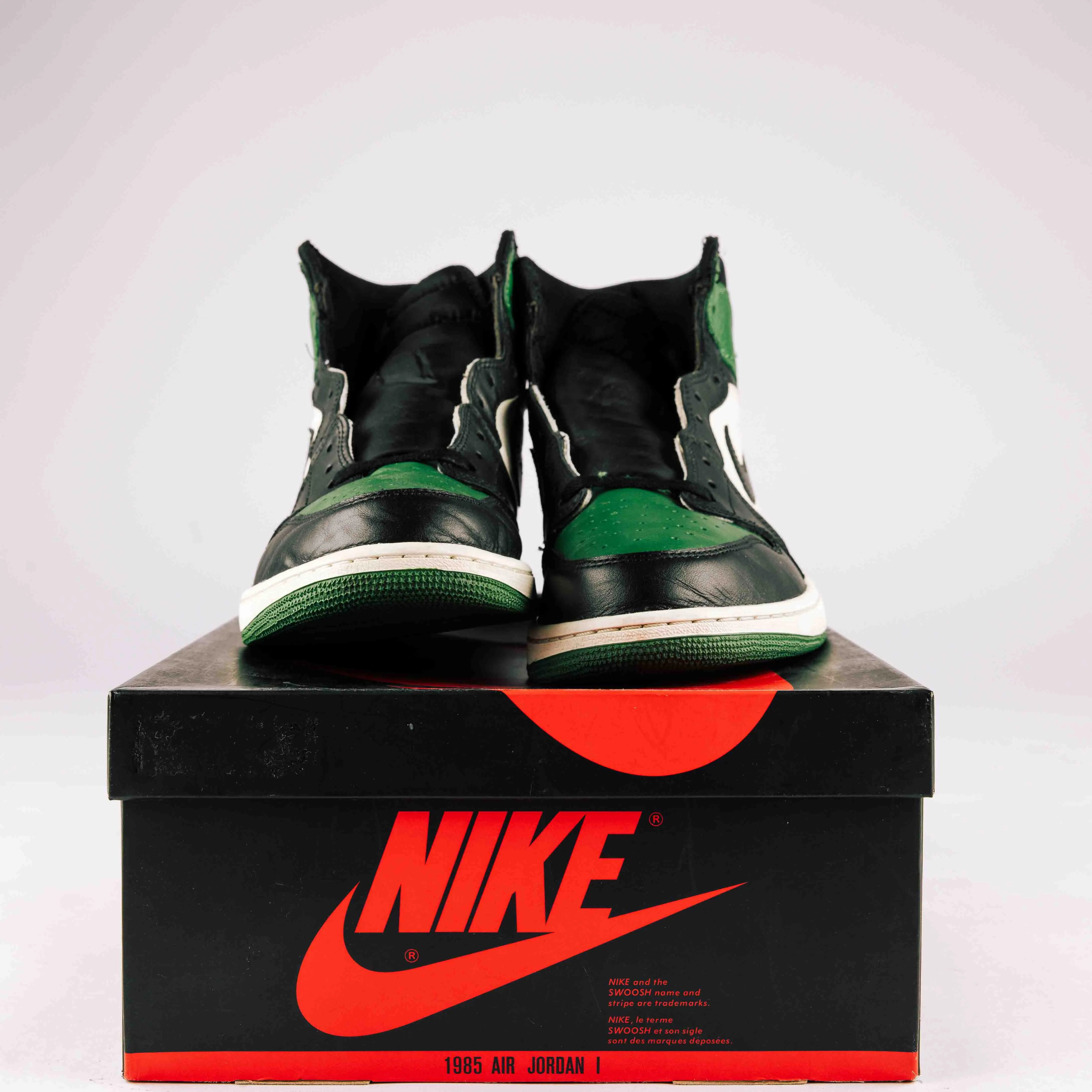 Jordan 1 Retro High Pine Green - Used - 0146