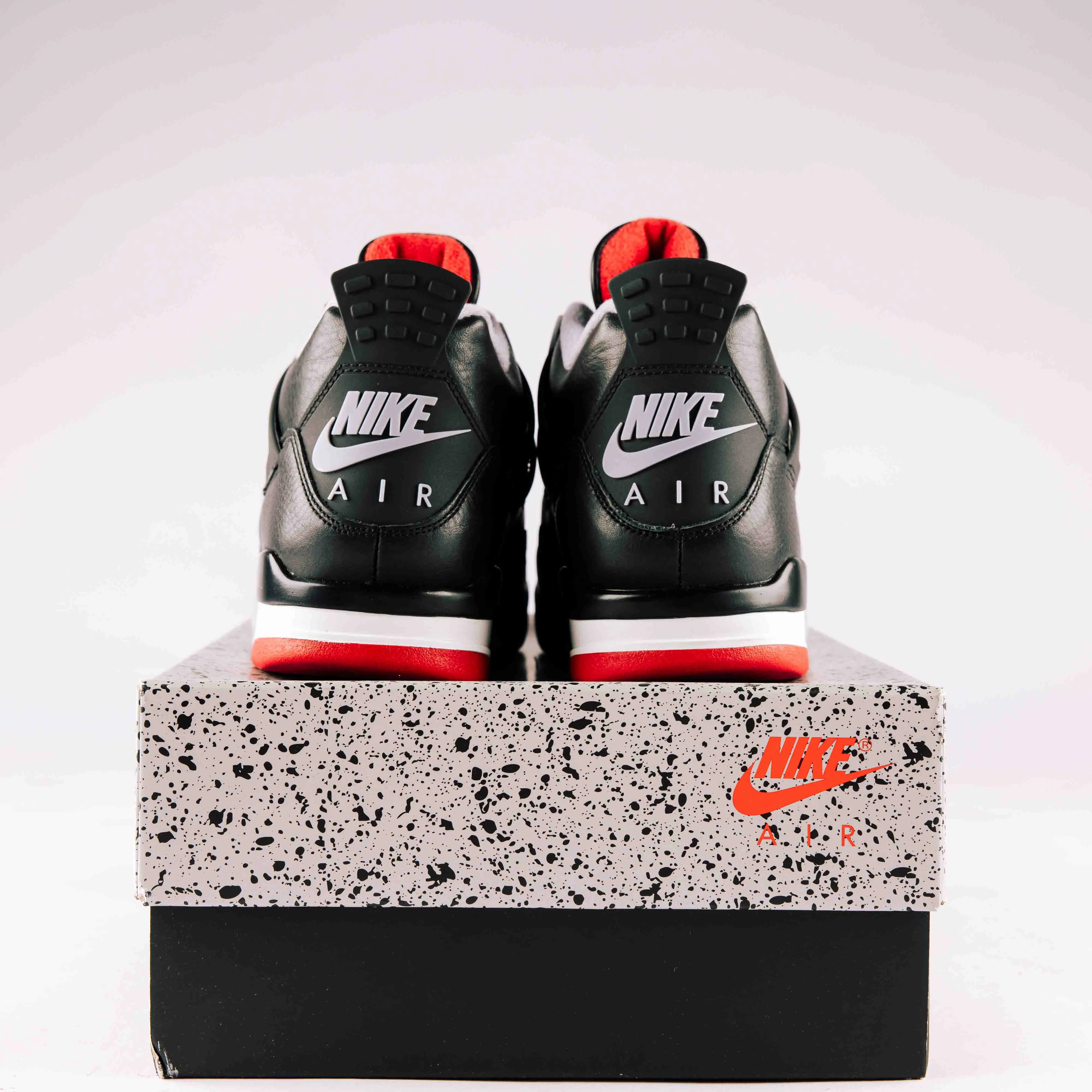 Jordan 4 Retro Bred Reimagined - Used - 0568